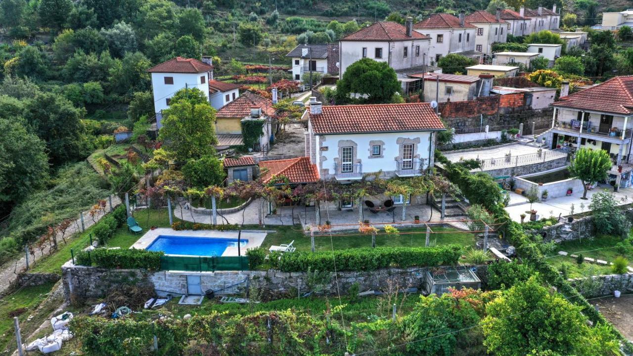 Villa Casa Velha à Paradamonte Extérieur photo