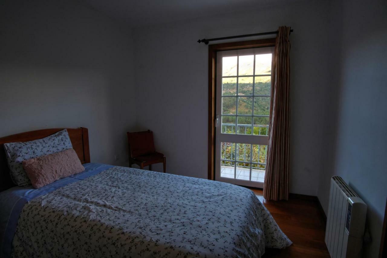 Villa Casa Velha à Paradamonte Extérieur photo